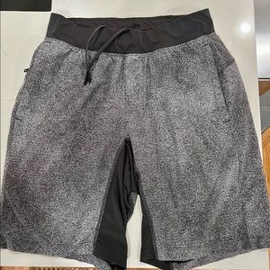 Lululemon - Men’s Shorts - M